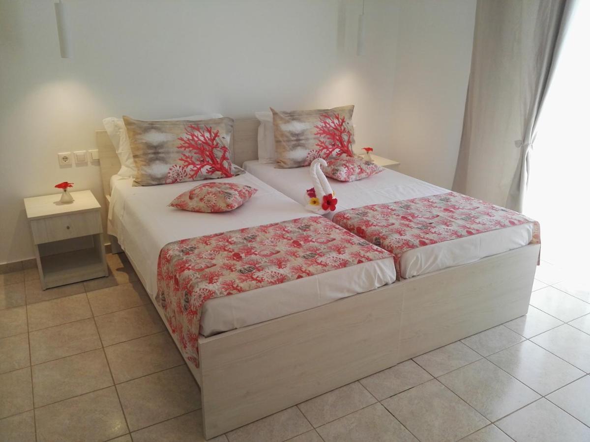 أرخانجلوس Bouganville Bed & Breakfast Stegna المظهر الخارجي الصورة